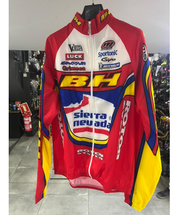 Chaqueta cortavientos BH T.L